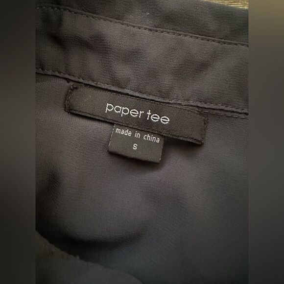 Paper Tee Women's Sheer Embroidered Back Peplum Style Button‎ Up Top Size S - Picture 6 of 9